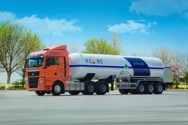 ZJW9401GDY TYPE 27.7m³ Liquid oxygen transport semi-trailer